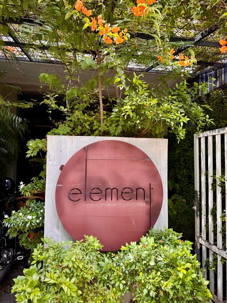 Element – Vegetarian / Vegan Restaurant