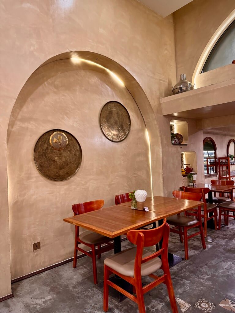 Hummus House – Lebanese Restaurant