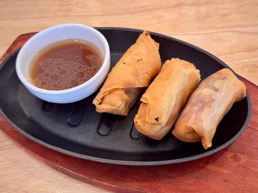 Toss It! – Restaurant & Cafe